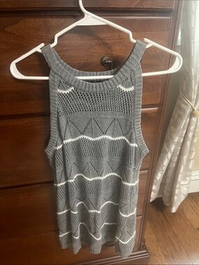 Belldini Gray Knit Sweater Tank